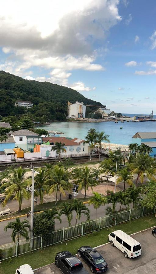 Studio 6 At Turtle Beach Towers オーチョ・リオス エクステリア 写真